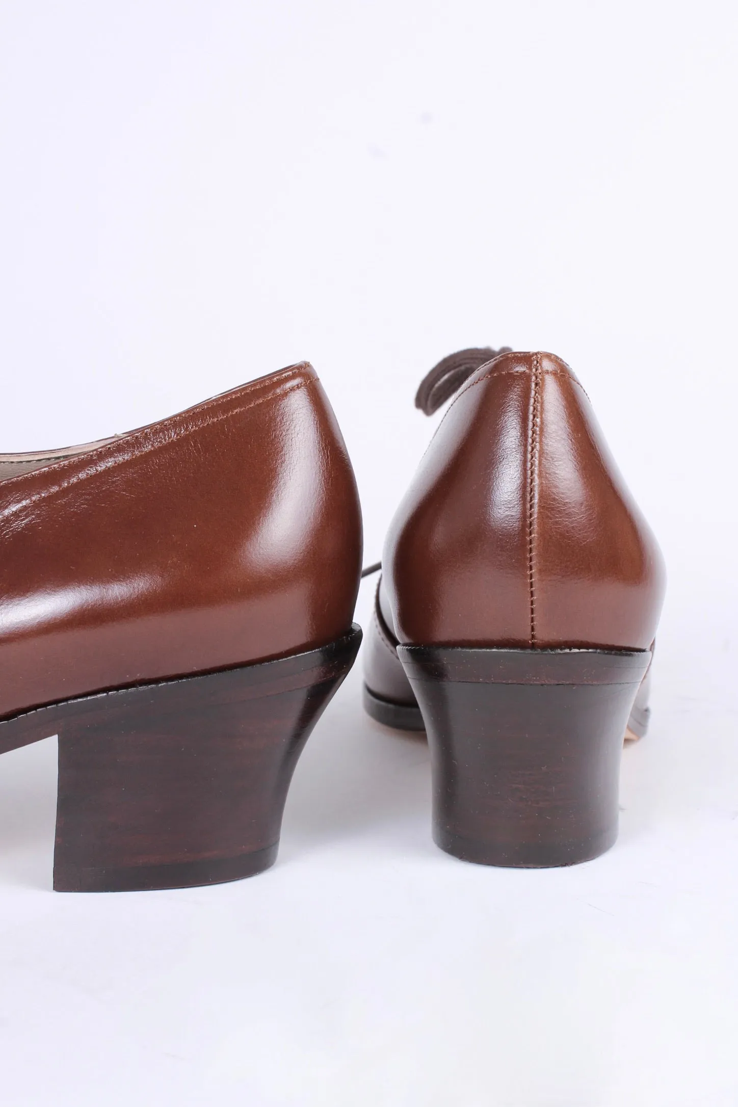 1930s everyday Oxford shoes, brown, Emma